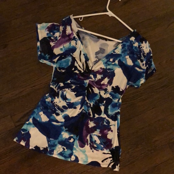 Express Tops - 💋💋💋 3 for $20 💋💋💋Express Top